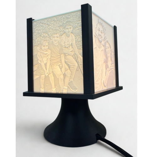 Litofan lampa - anpassad med 4-6 bilder